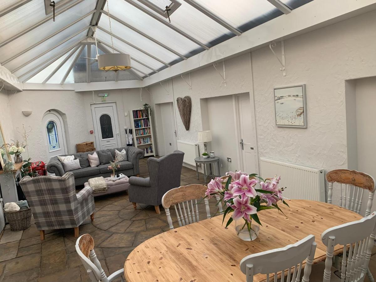 Castellor Bed & Breakfast 세매즈베이 외부 사진