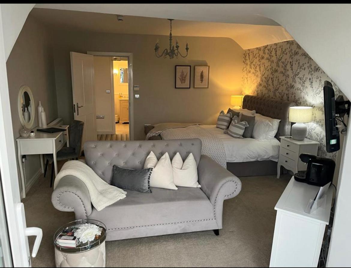 Castellor Bed & Breakfast 세매즈베이 외부 사진